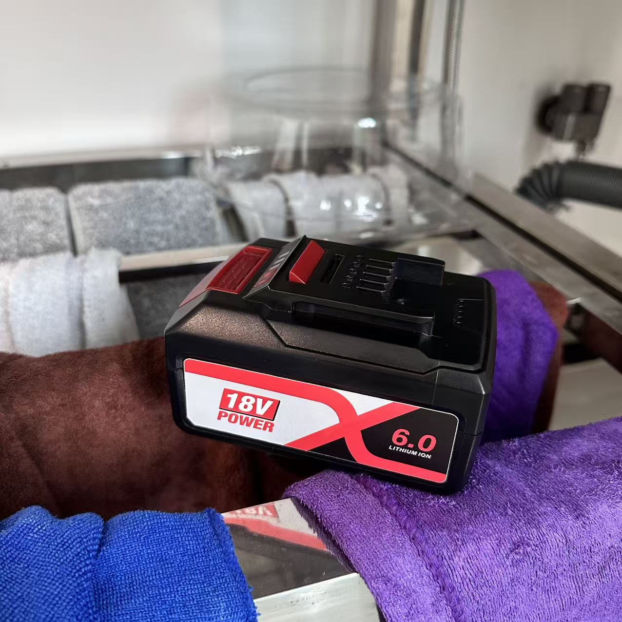 Power Xchange Tools - EINHELL TE18 18V 8Ah 6Ahリチウムイオンバッテリー（EINHELL EIN18C2